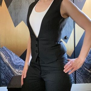 Pinstriped Esprit vest and dress pants size 6